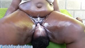 Lesbian Facesitting – Ebony BBW Mistress Dominates with Intense Pussy Licking