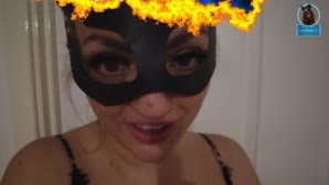 Amateur Facesitting – Step Mom Domme Takes Control with Intense Facesitting and Anal Play